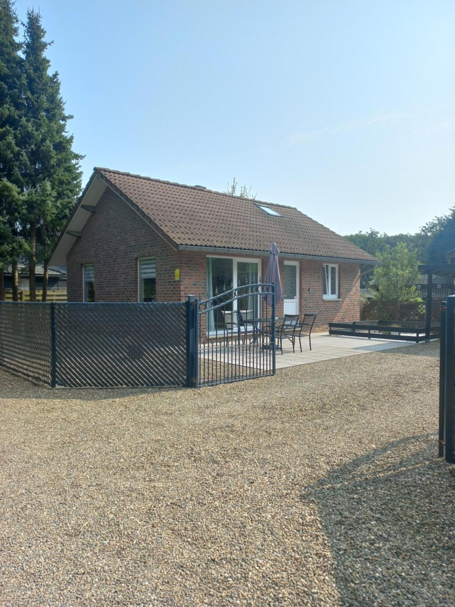 Vakantiehuis el bosque Villa Dilsen-Stokkem Buitenkant foto